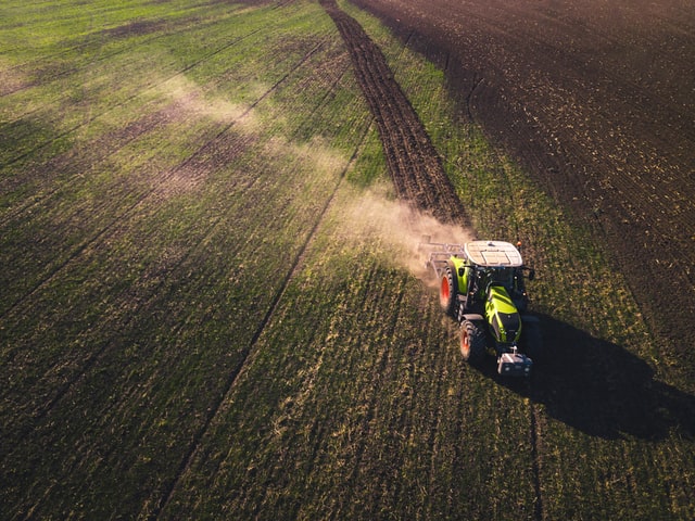 Innovazione digitale e sostenibilità nell’agricoltura di precisione